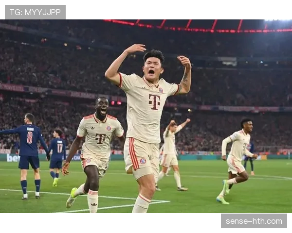 金玟哉头球威胁展示